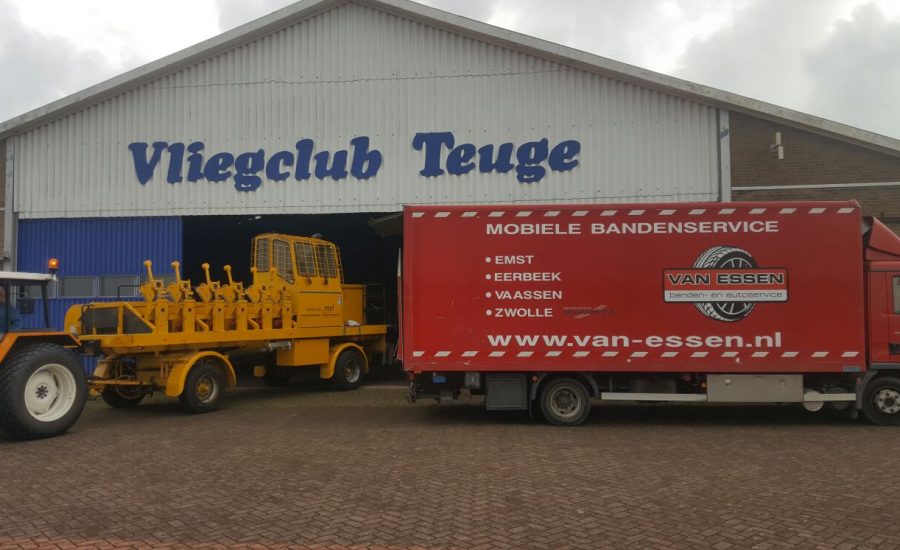 Op vliegveld Teuge verleent Van Essen 24-uurs banden pechservice